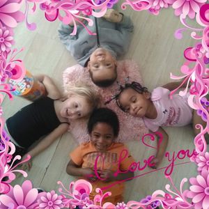 Meet your Posher, Natia